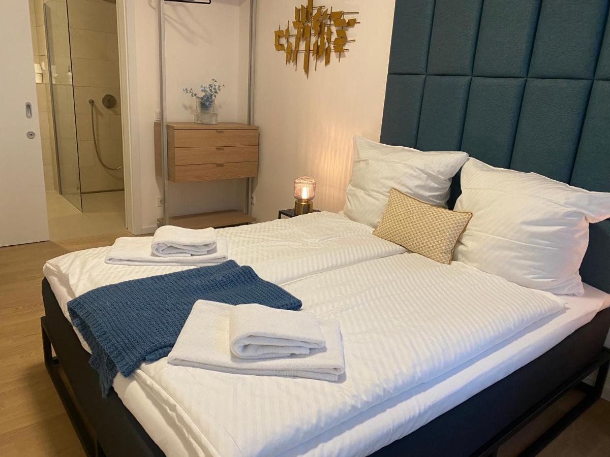 Pure - Luxury At Pure Living In Center